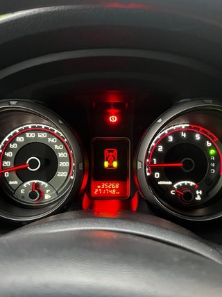 Mitsubishi Montero 2018