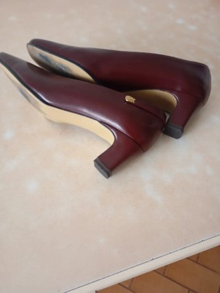 Zapatos de tacón marrones