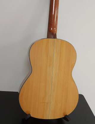 Guitarra flamenca Sanchis palillos