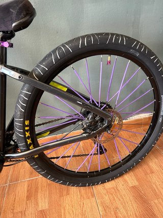 Bicicleta Stunt Rockrider Morada