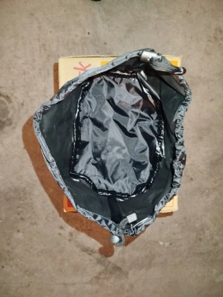 Bolsa sobre depósito magnética