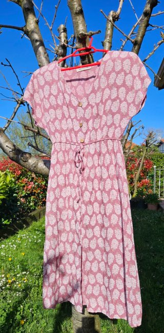 Vestido estampado rosa palo