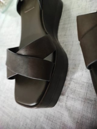 Sandalias Massimo Dutti Piel Talla 37, usadas 1vez
