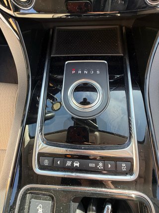 Jaguar XE 2018