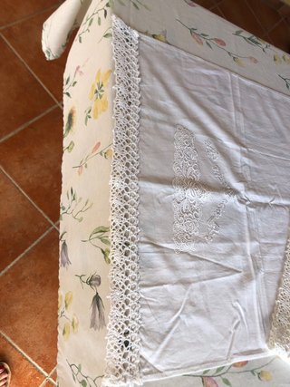 Asciugamani ricamati bianchi