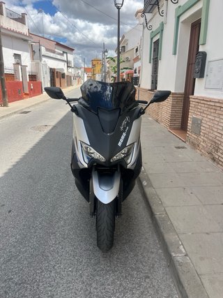 Yamaha T-MAX 530 SX