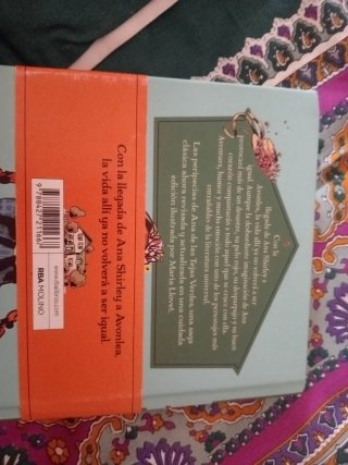 "La llegada'Ana de las tejas verdes=4.50+regalo
