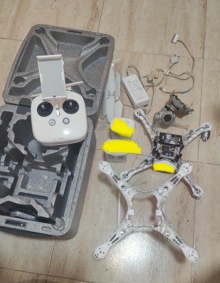 DJI Phantom 4 Pro V2.0 Despiece sin baterias