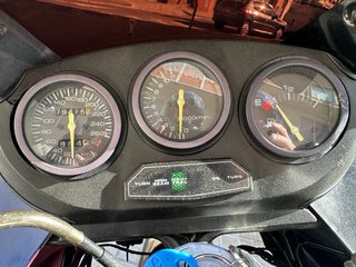 Suzuki GSX600F año 1990
