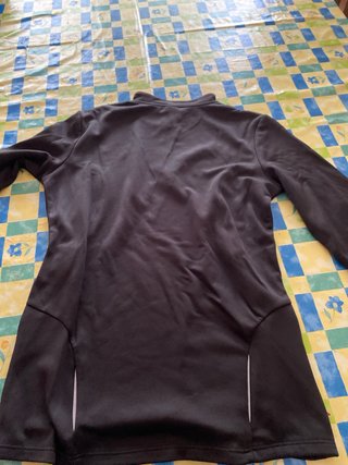 Felpa buke/running nera con zip e dettagli fucsia