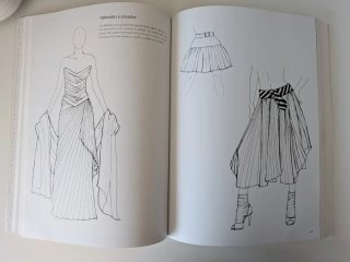 Dibujo de Figurines para el Diseño de Moda