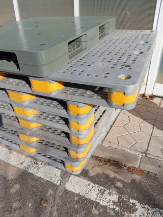 Palets de plástico