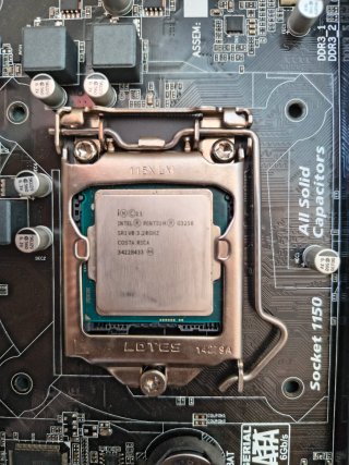 Placa Base Gigabyte Socket 1150 GA-H81M-DS2