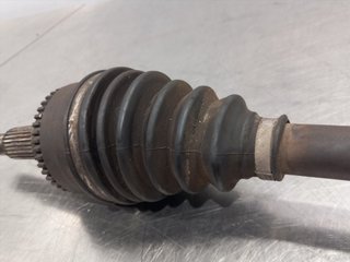 TRANSMISION DELANTERA DERECHA SUZUKI SWIFT BERLIN