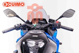 SUZUKI GSX-8R