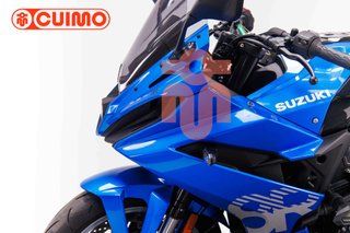 SUZUKI GSX-8R