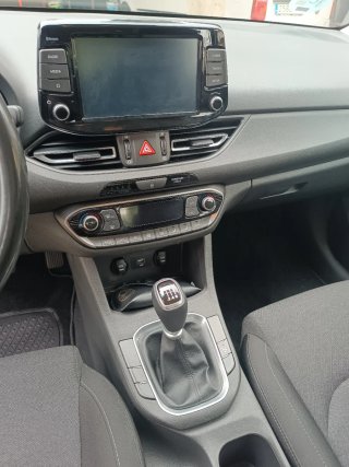 Hyundai i30 2021