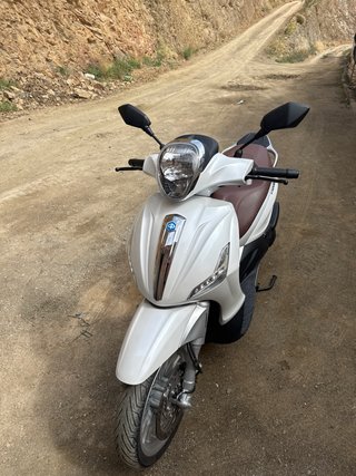 Piaggio Beverly 300