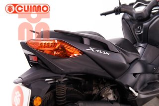 YAMAHA XMAX 300