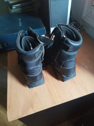Botas negras de trabajo MAGNUM