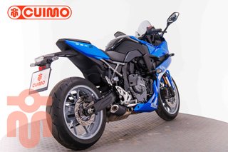 SUZUKI GSX-8R