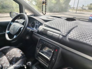 Ford Galaxy 2002