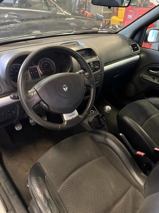 Renault Clio sport 182 kit racing