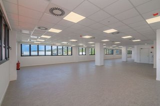 Oficina en alquiler en Sant Just Desvern