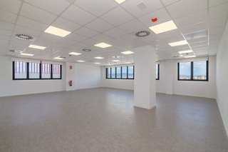 Oficina en alquiler en Mas Lluí - Els Miralls en Sant Just Desvern
