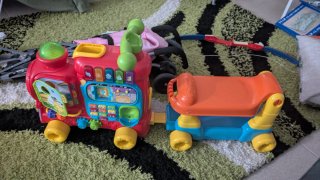Tren de juguete VTech con vagón
