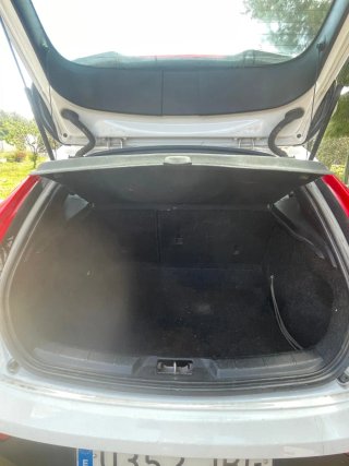 Volvo V40 2014