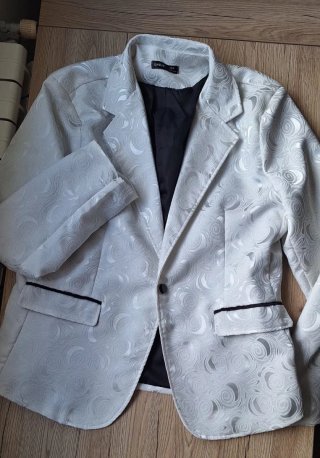 Traje de noche blanco estampado Talla M