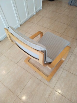 Butaca Ikea POÄNG + Reposapiés Madera