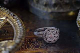 Anillo Oro 18K Diamantes Naturales 1.30 C