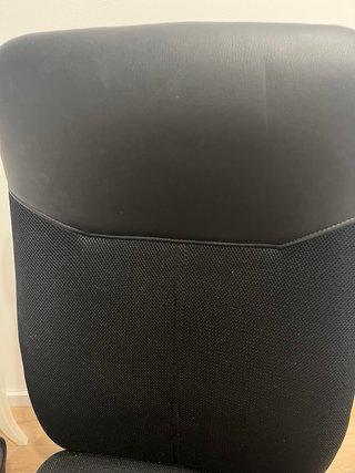 Silla de oficina respaldo alto negra