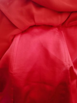 Vestido rojo festivo