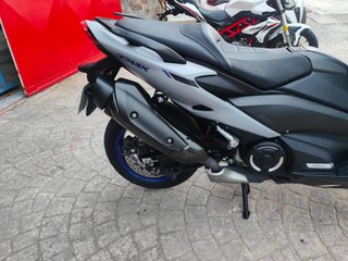 Yamaha TMAX 560 2026 - 12.000 km
