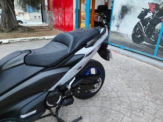 Yamaha TMAX 560 2026 - 12.000 km