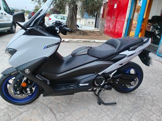Yamaha TMAX 560 2026 - 12.000 km