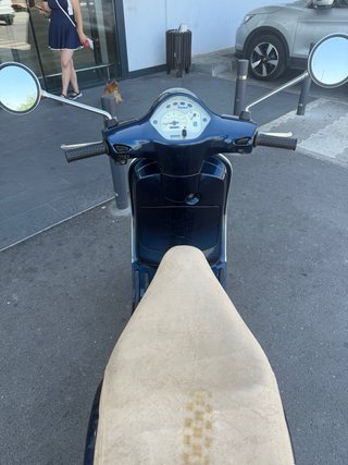 Piaggio Vespa LX 125