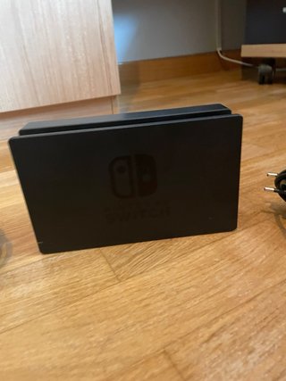 Nintendo Switch + Mario Kart + FC 24 + Mando Pro