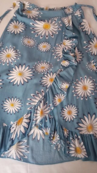 Falda midi floral verano