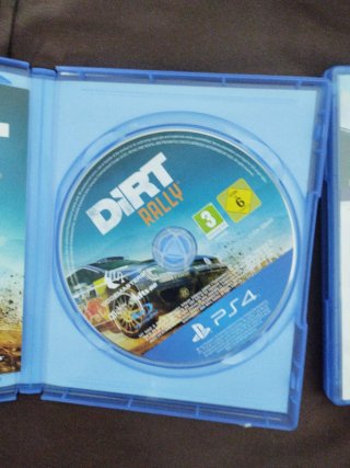 2 Juegos PS4: Dirt Rally y FIFA 18