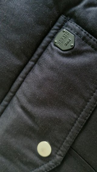 Abrigo largo y acolchado de estilo informal-Hombre