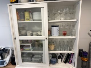 Vitrina IKEA HAVSTA Blanca 121x47x212 cm