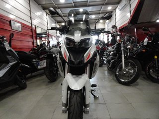 Benelli TRK 251