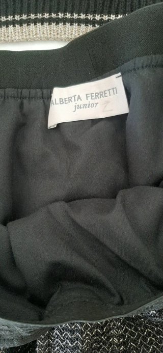 Alberta Ferretti Abito Nero con Gonna Tulle Dorata