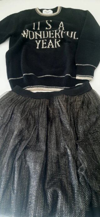 Alberta Ferretti Abito Nero con Gonna Tulle Dorata