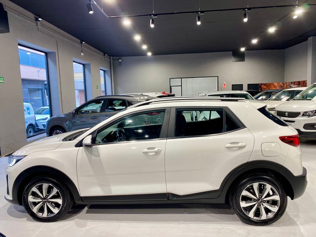 KIA Stonic 1.0 TGDI 100CV MHEV AUT  08/2021