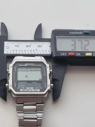 Reloj Seiko Sports 100 LCD Vintage